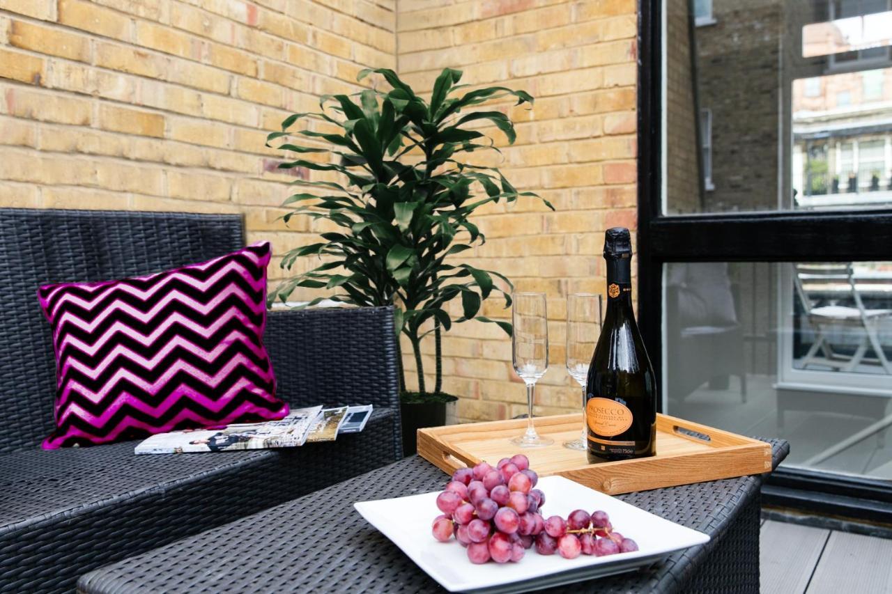 Explore The Most Exquisite West-End From A Harrods Family And Couple Home London Bagian luar foto